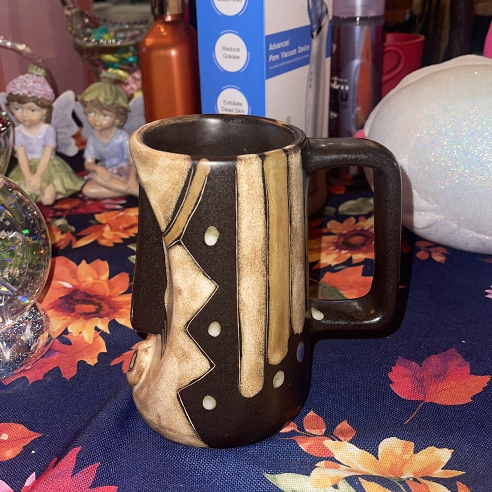 Aztec style mug - Picture 2 of 3
